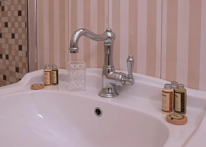 萨洛托阿尔阿提酒店 招待所 摩德纳