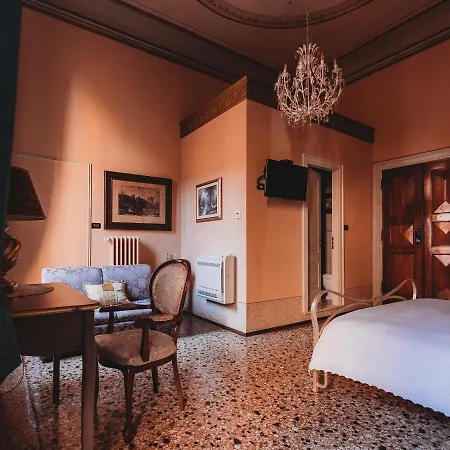 Casa de hóspedes Salotto Delle Arti 4*