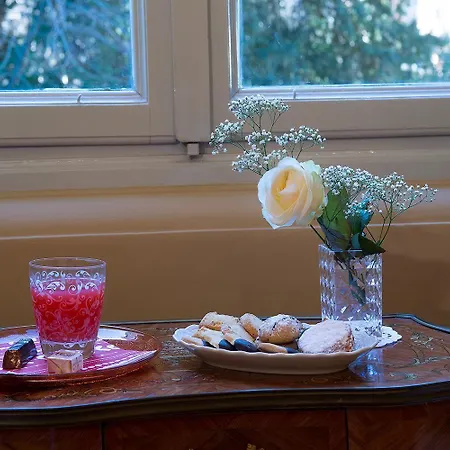 Salotto Delle Arti מודנה