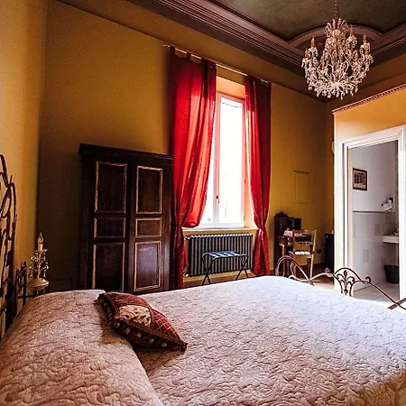 בית הארחה Salotto Delle Arti מודנה