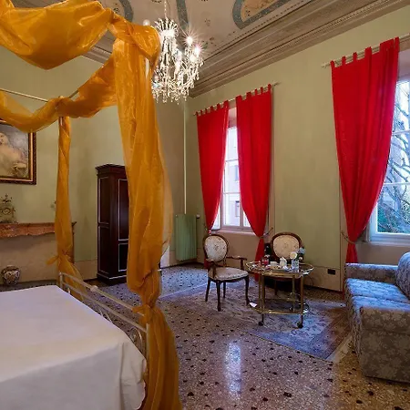 Salotto Delle Arti Modena