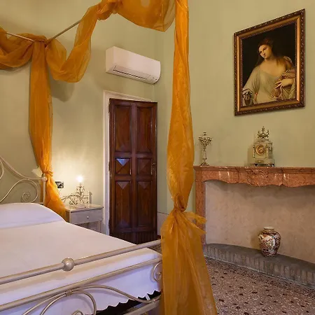 Salotto Delle Arti 4* Modena